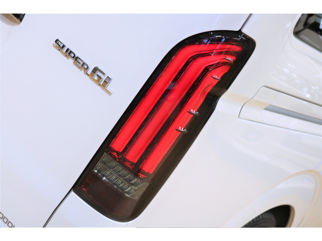 テールランプはFLEXオリジナル『ULTIMATE』（LED）が搭載されています♪