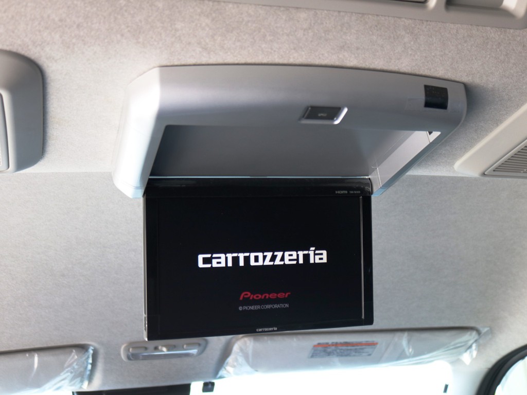 カロッツェリア　１０．２型　フリップダウンモニター！