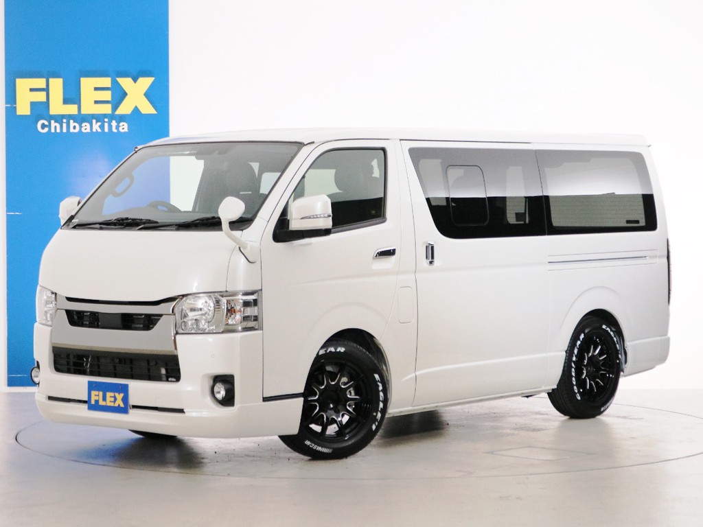 新車未登録　ハイエースバン　Ｓ－ＧＬ　ガソリン２ＷＤ　ＤＰⅡ　カスタムＰＫＧ！