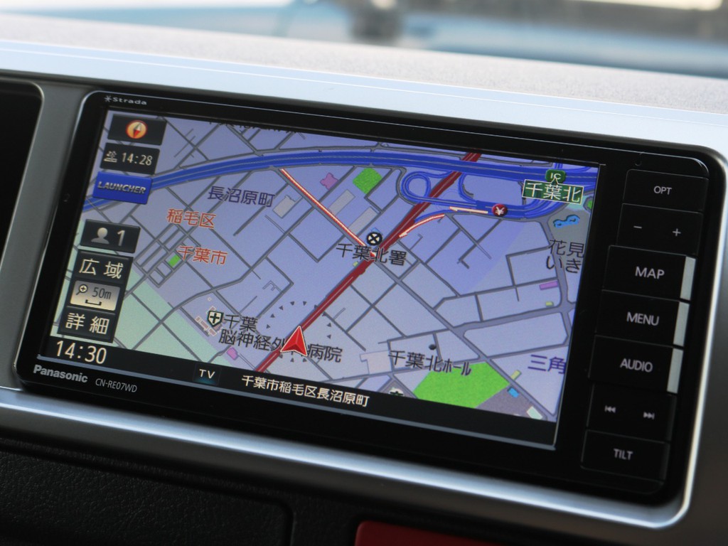 パナソニック　メモリーナビ！ＤＶＤ再生可能・フルセグＴＶ対応♪