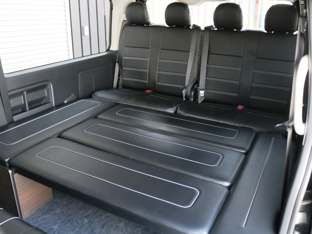 ベッドマットの取り外しが可能なベッドキットを標準装備！