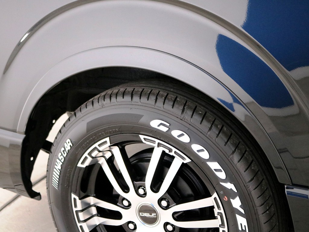 ＦＬＥＸ　ＤｅｌｆｉｎｏＬｉｎｅ　オーバーフェンダー♪