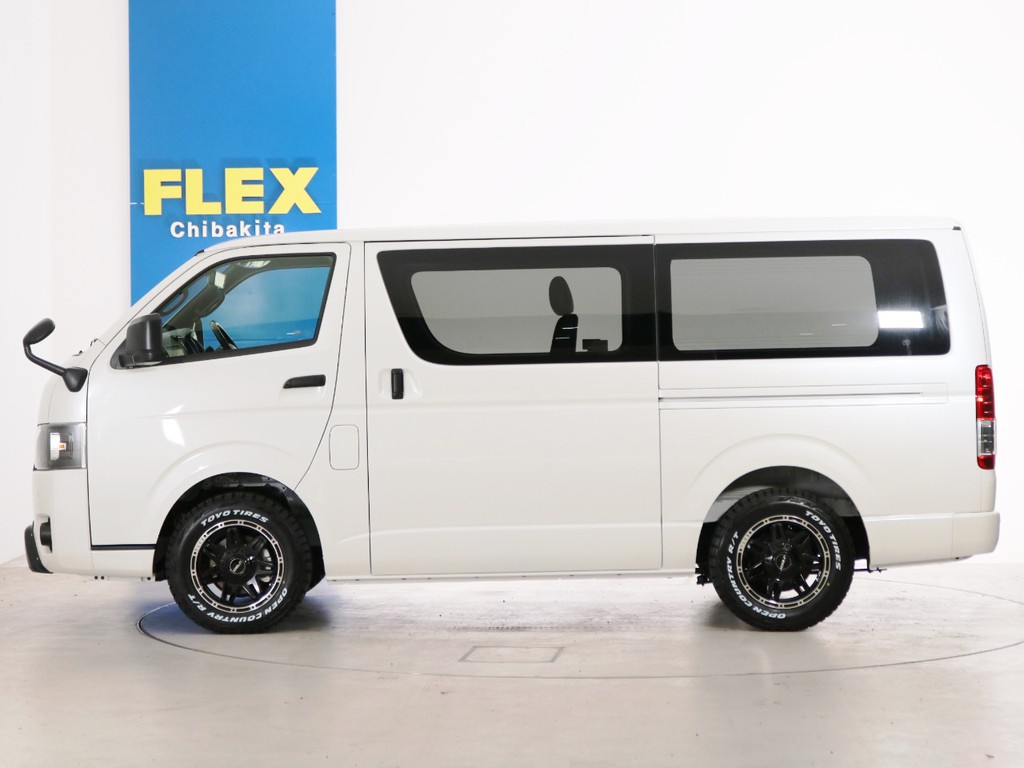 ノーマル車高のお車となります。ローダウン等、追加のカスタムもお任せください♪