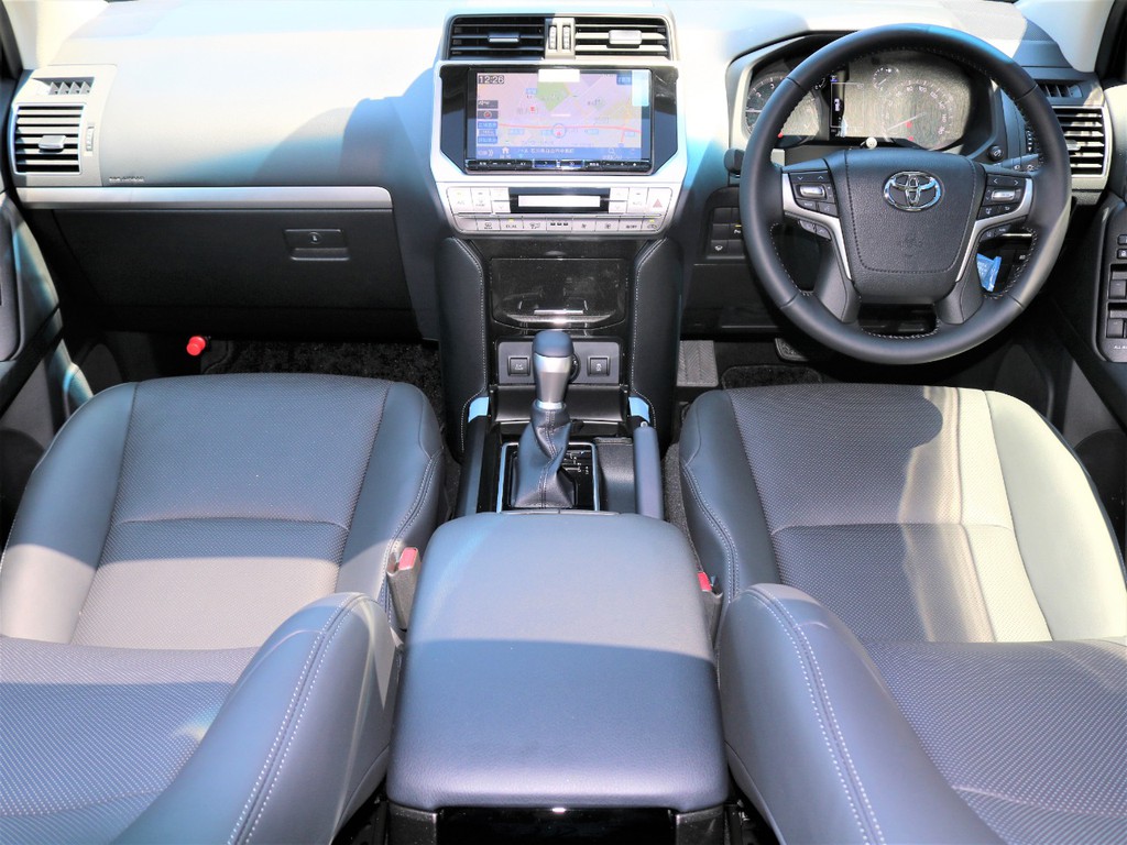 特別仕様車BlackEditionですのでTX　Lパッケージベースとなっております☆