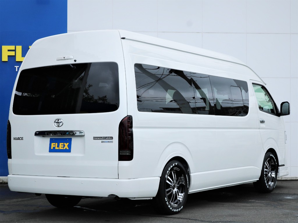 茨城県最大級のハイエース専門店！新車から中古車までラインナップ！