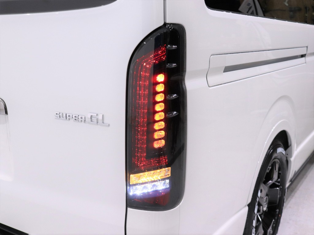 415コブラプレステージLEDテールランプ