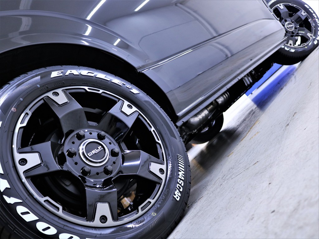 １７ｉｎｃｈＦＬＥＸ Ｄｅｌｆ０３ＡＷ＆グッドイヤーナスカータイヤ！