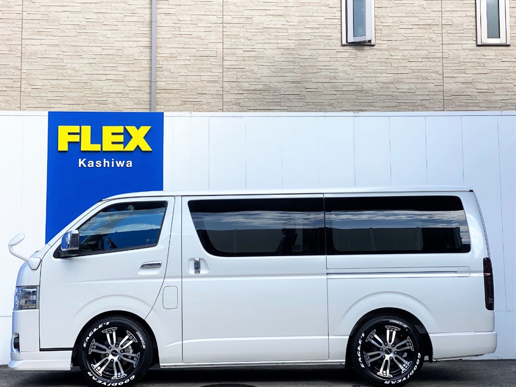 メーカーオプション 両側パワースライドドア完備！！フルエアロなどの追加オーダーもお任せください！！