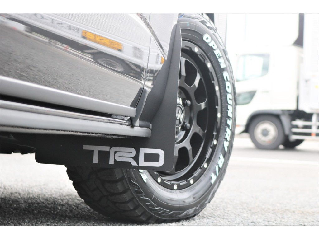 ＴＲＤマッドフラップ！より４ＷＤらしさを演出☆