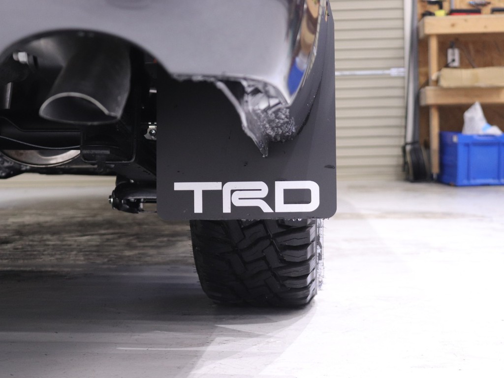 TRDマッドフラップ！