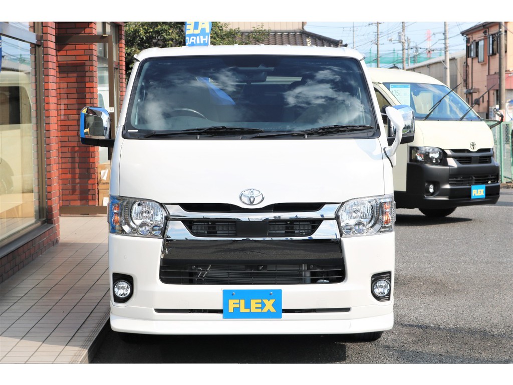 ＦＬＥＸさいたま店で展示在庫しております☆