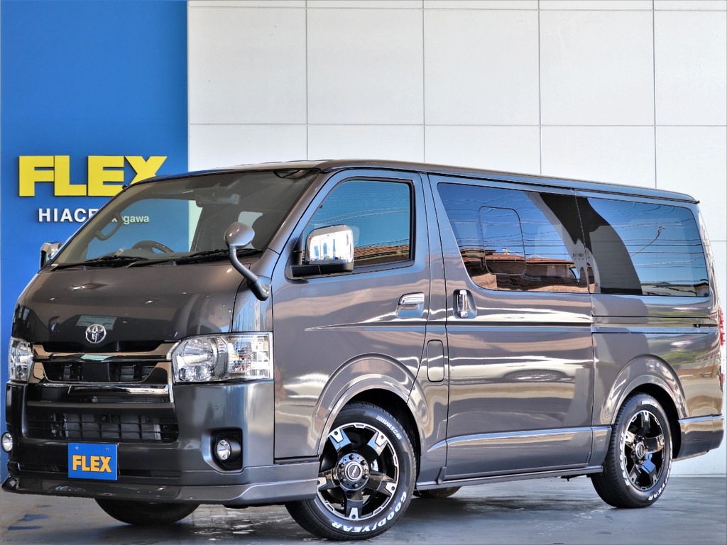 新車　ハイエースS-GLダークプライムⅡ　ディーゼルターボ４WD　残り僅かのグレーメタリック♪レア車両になります♪内装はお洒落なデニム仕様♪
