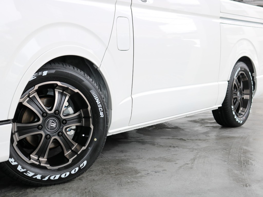 FLEXオリジナルバルベロ17インチアルミホイール☆