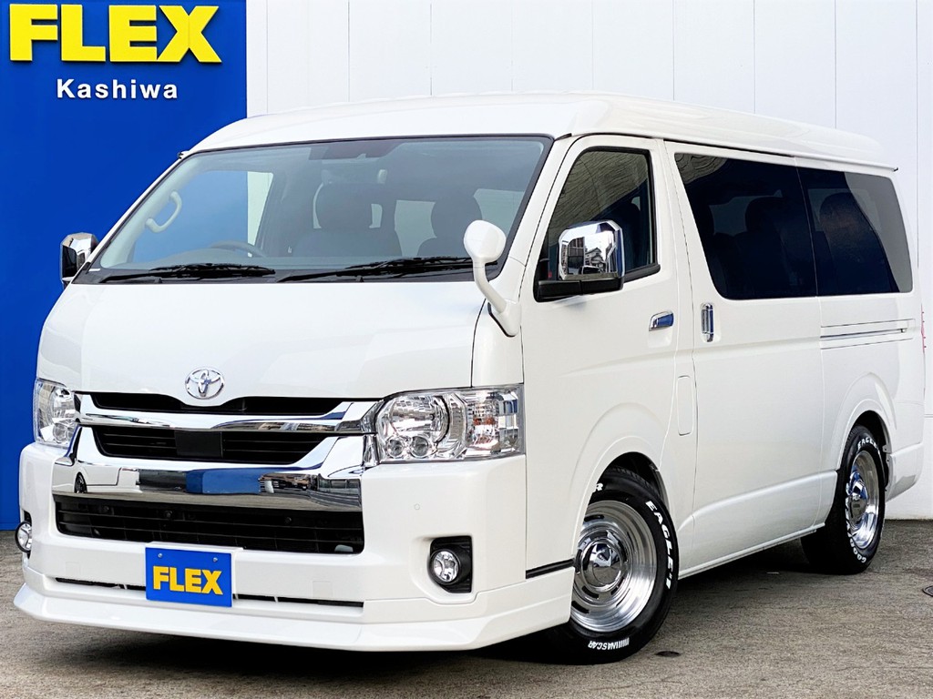 新車ハイエースワゴンＧＬ ＦＬＥＸオリジナルシートアレンジＶｅｒ１ＤＥＮＩＭ ツインナビパッケージが入庫しました！！