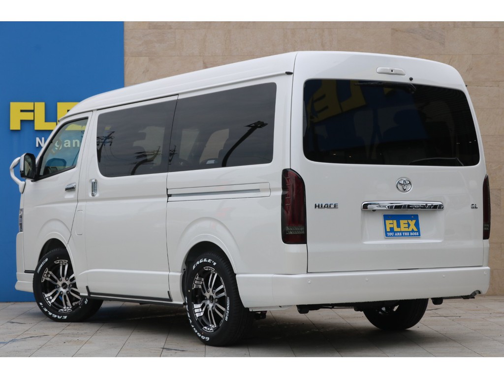 陸送会社との提携により遠方納車も可能ですので、遠方の方もお気軽にお問合せ下さい！