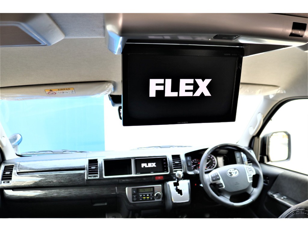 後席用フリップダウンモニター