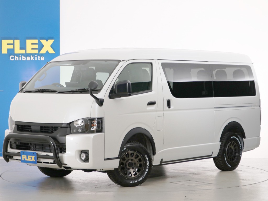 新車未登録　ハイエースワゴンＧＬ　ガソリン４ＷＤ　内装アレンジ【Ｖｅｒ１】　ワイルドカスタムＰＫＧ！