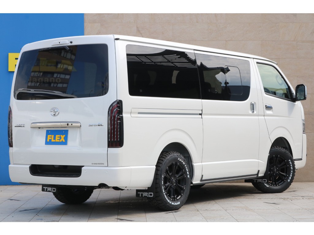 特別仕様車のダークプライムⅡ！新車未登録！即納可能ですよ！
