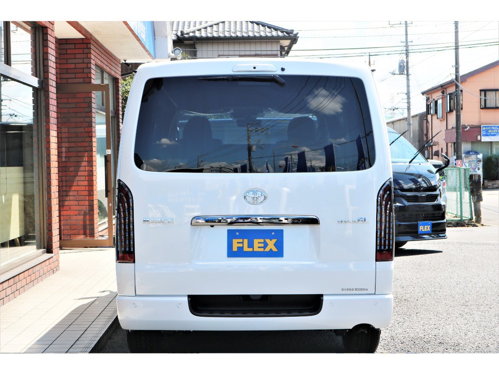 ＦＬＥＸオリジナル煌ＬＥＤテールランプ！ボディカラーに合うスモークタイプ☆