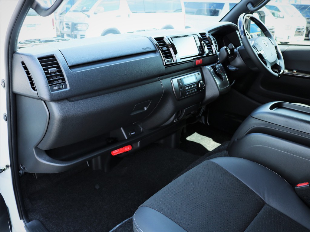 ご納車後のアフターもお任せ下さい！車検整備カスタムなんでも可能です！
