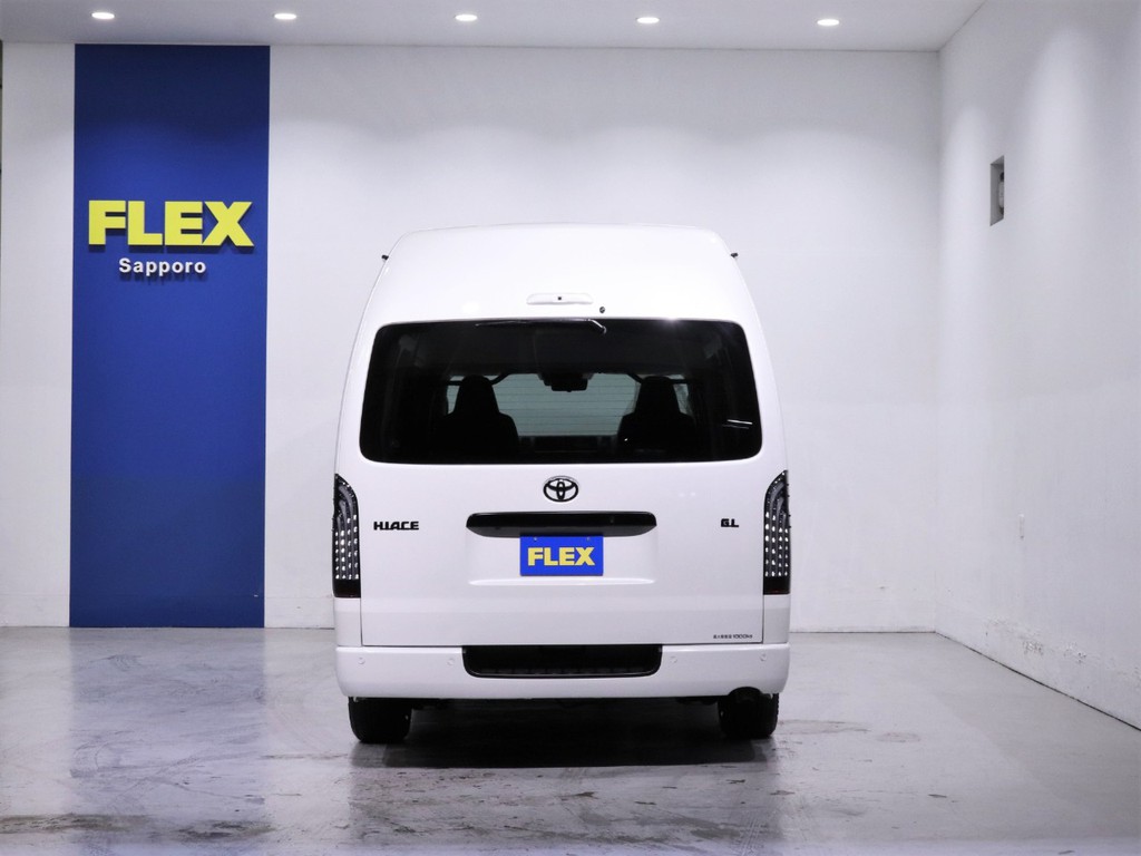 車中泊仕様などのカスタムもお任せ下さいませ！