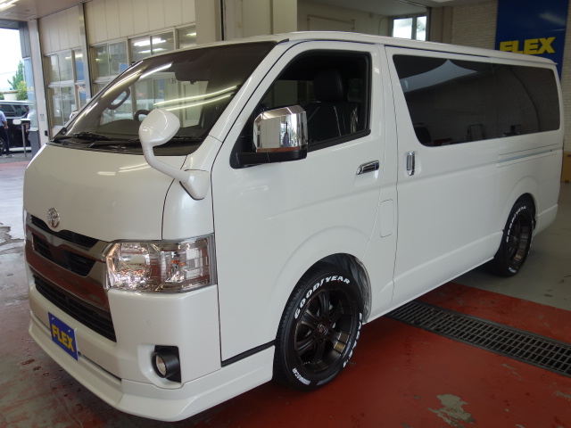 追加カスタム大歓迎です！あなただけのハイエースを作りましょう！！