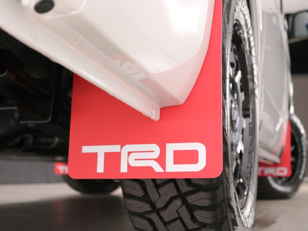 ＴＲＤ　マッドガード♪