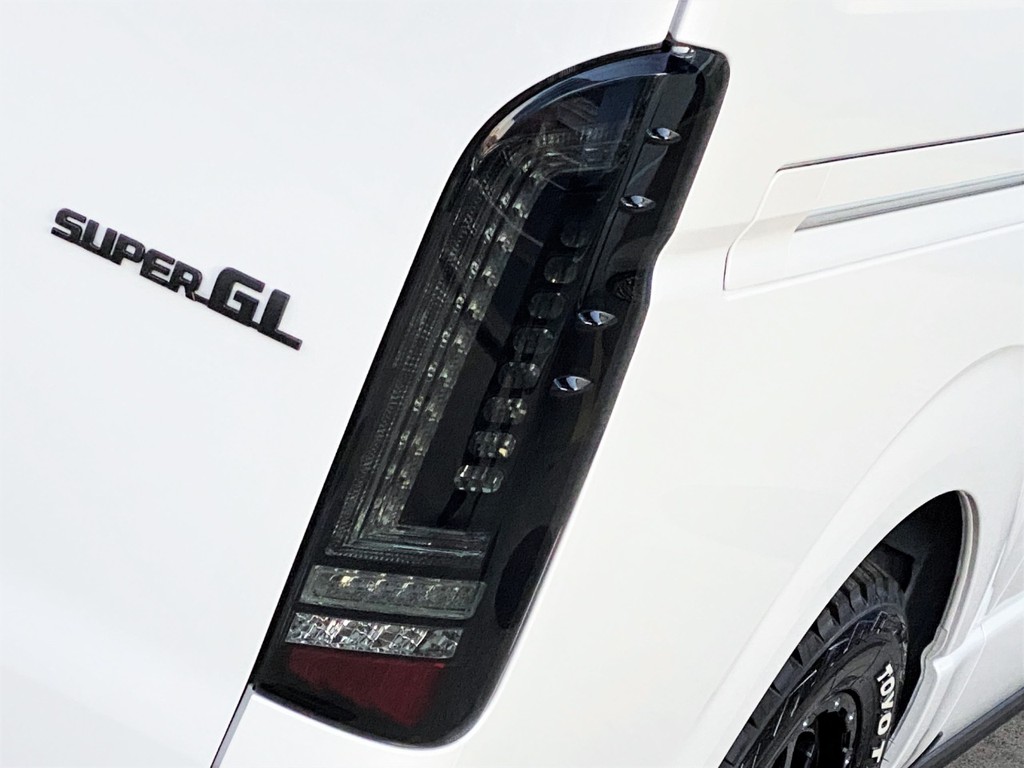 ＦＬＥＸオリジナル ＰＲＥＳＴＩＩＧＥ ＢＬＡＣＫ ＬＥＤテールをセット！！