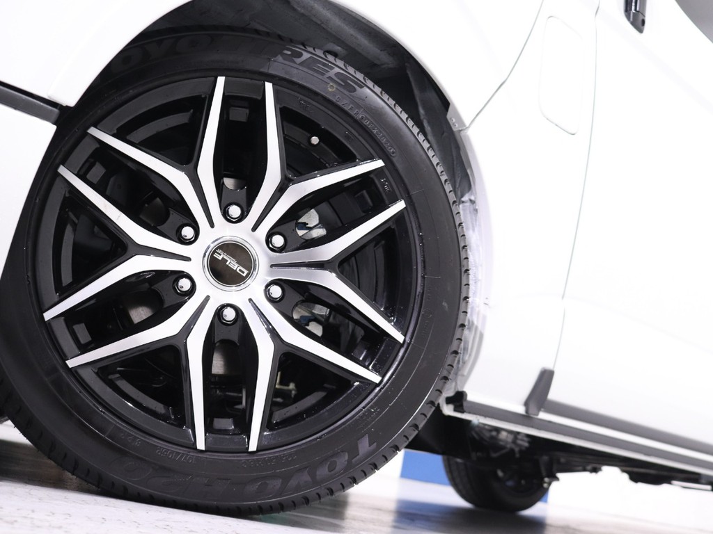 Delf01ブラックポリッシュ＆TOYO　H-20　１８ｉｎをインストール！