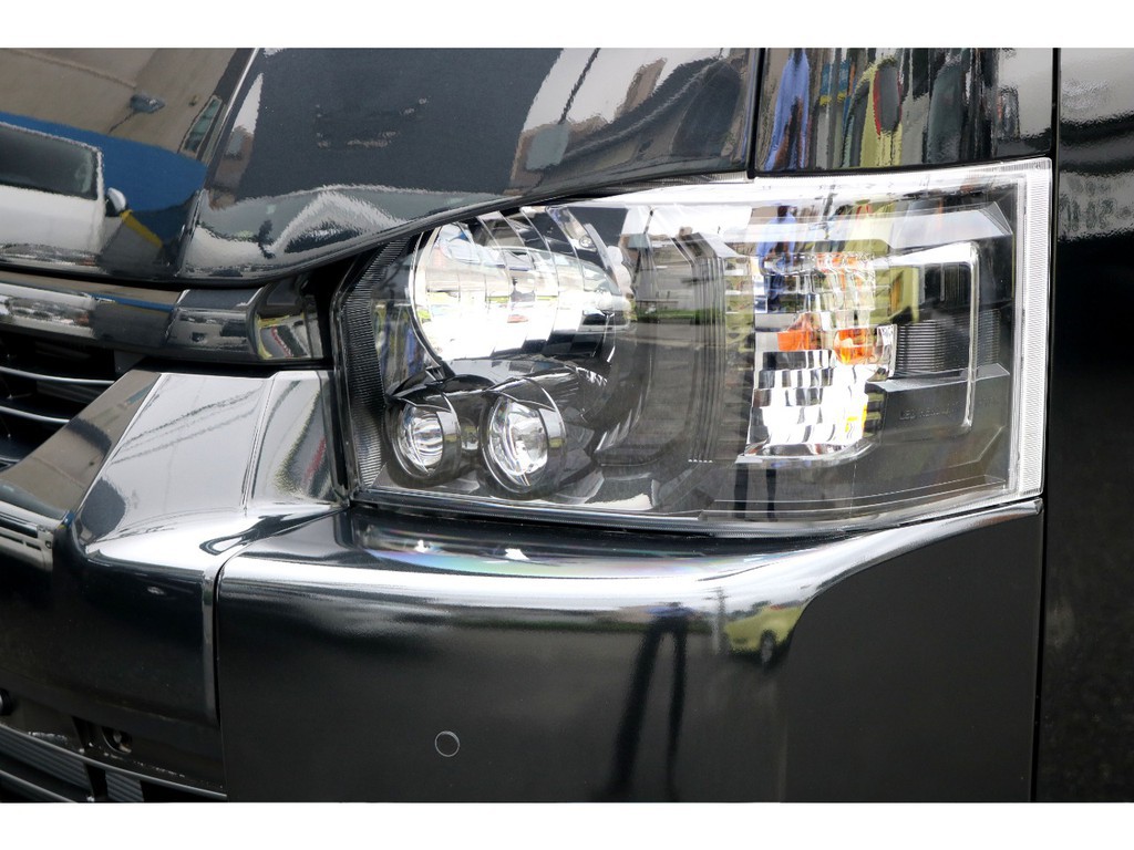ＬＥＤヘッドライトインナーブラック施工