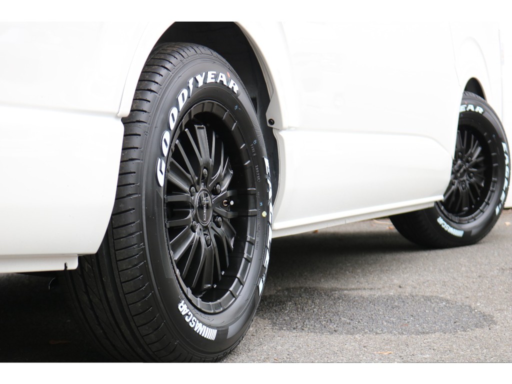 ＦＬＥＸ　１６インチアルミ！ＧＯＯＤＹＥＡＲタイヤ！