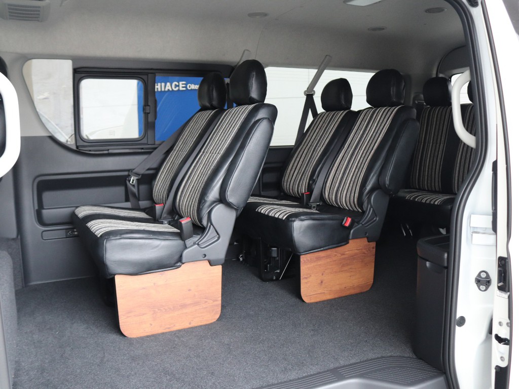 10名乗車定員☆