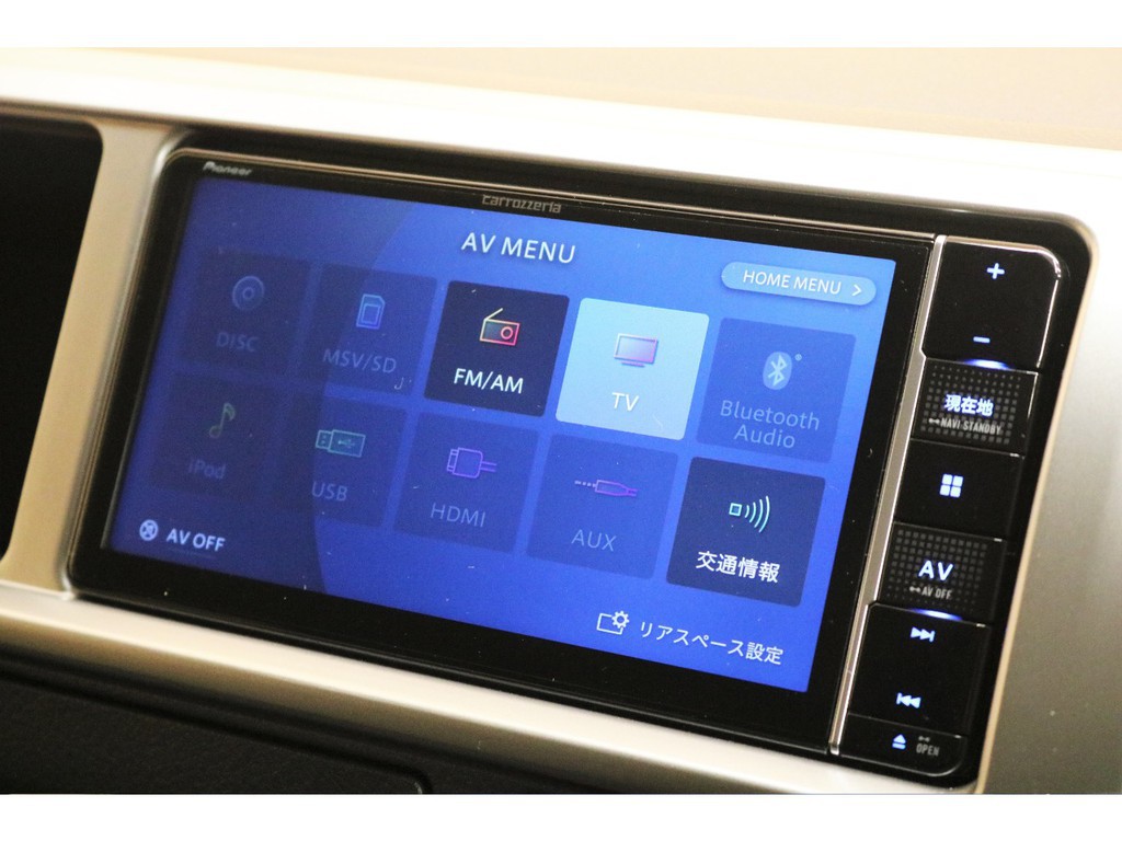 カロッツェリアフルセグナビゲーション採用★スマホのような触り心地です♪