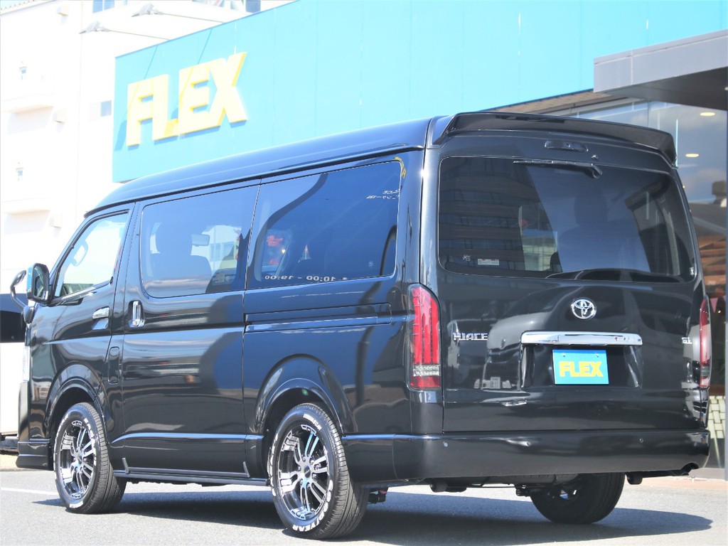 その他追加カスタムも大歓迎です。全国販売＆納車可能ですので、気になった方はフレックス厚木インター店までお問い合わせください！