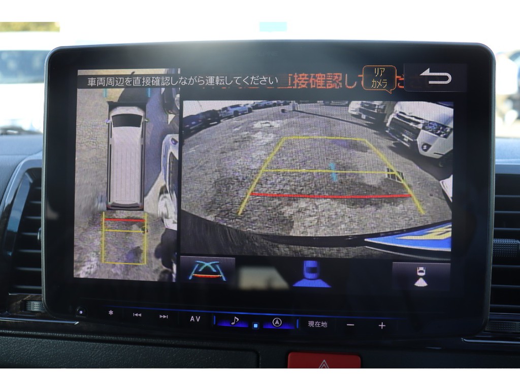パノラミックビューモニター連動加工施工済みで大画面で見やすいです！！