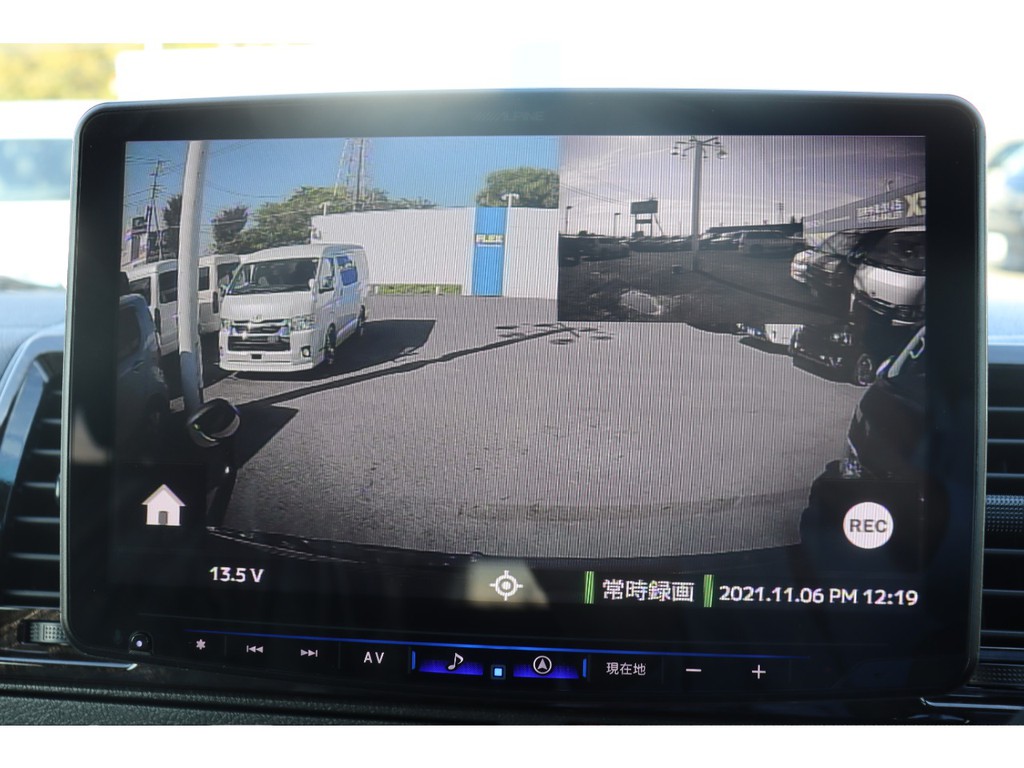 専用前後ドライブレコーダーも装備ずみで最新機能も取り入れたカスタム内容です！！
