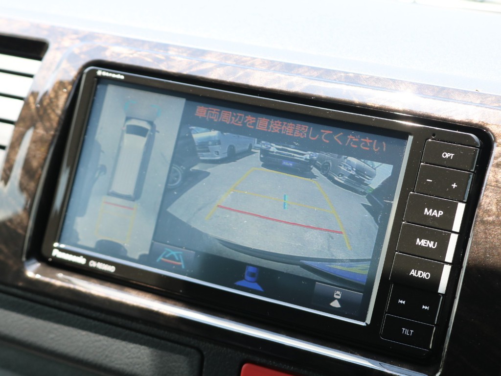 駐車時の飛び出し事故防止のパーキングサポートブレーキ搭載！