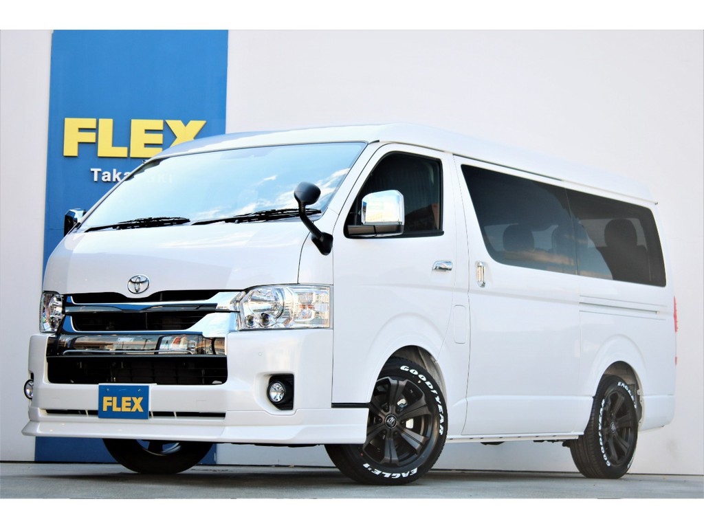 ボディカラーはパールホワイト！！