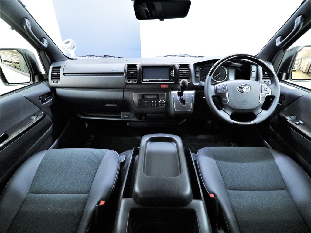 女性にも運転しやすいボディサイズになっております！