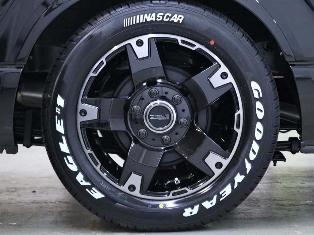17inch FLEXオリジナル【Delf０３】アルミホイール＆Goodyearナスカータイヤ！