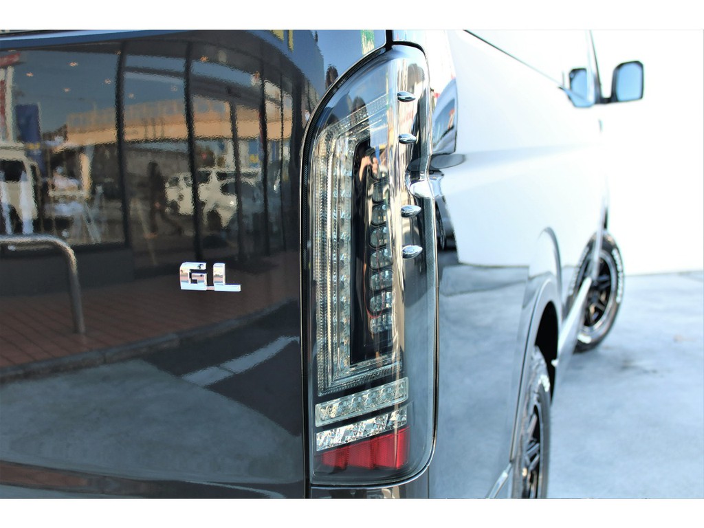 オリジナルプレステージＬＥＤテールランプをインストール！！