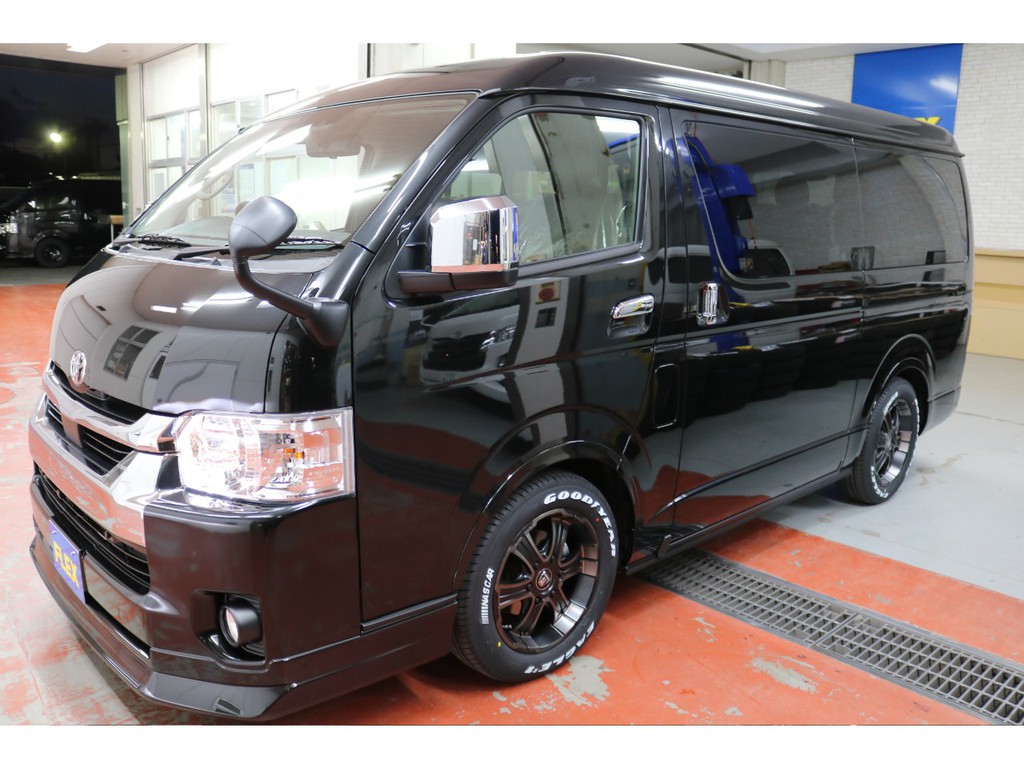新車ハイエースワゴンＧＬ２７００ガソリン４ＷＤアレンジＡＳシート装備ツインナビパッケージ完成致しました！！店頭在庫車、即納車もご対応可能になります！！