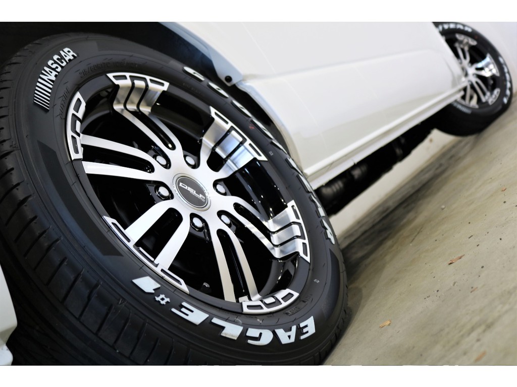 オリジナルアルミホイルデルフ０２ー１7インチ＆ナスカータイヤホワイトレター人気の組み合わせ！！