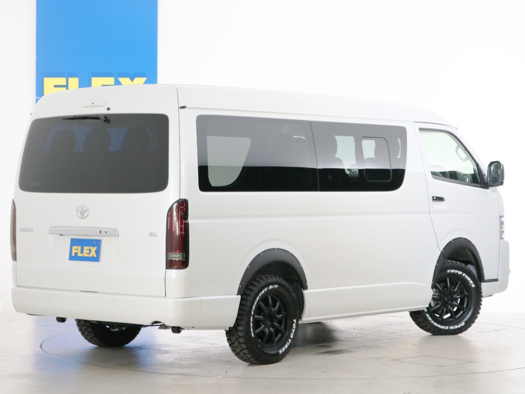 常時７０台以上のハイエース在庫数、フレックス株式会社ハイエース千葉北店！