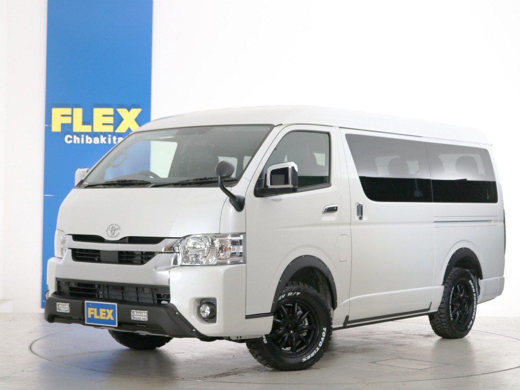 新車未登録　ハイエースワゴンＧＬ　１０人乗り３ナンバー登録　ガソリン４ＷＤ　寒冷地仕様　ＦＬＥＸオリジナル内装アレンジ【Ｖｅｒ１】！