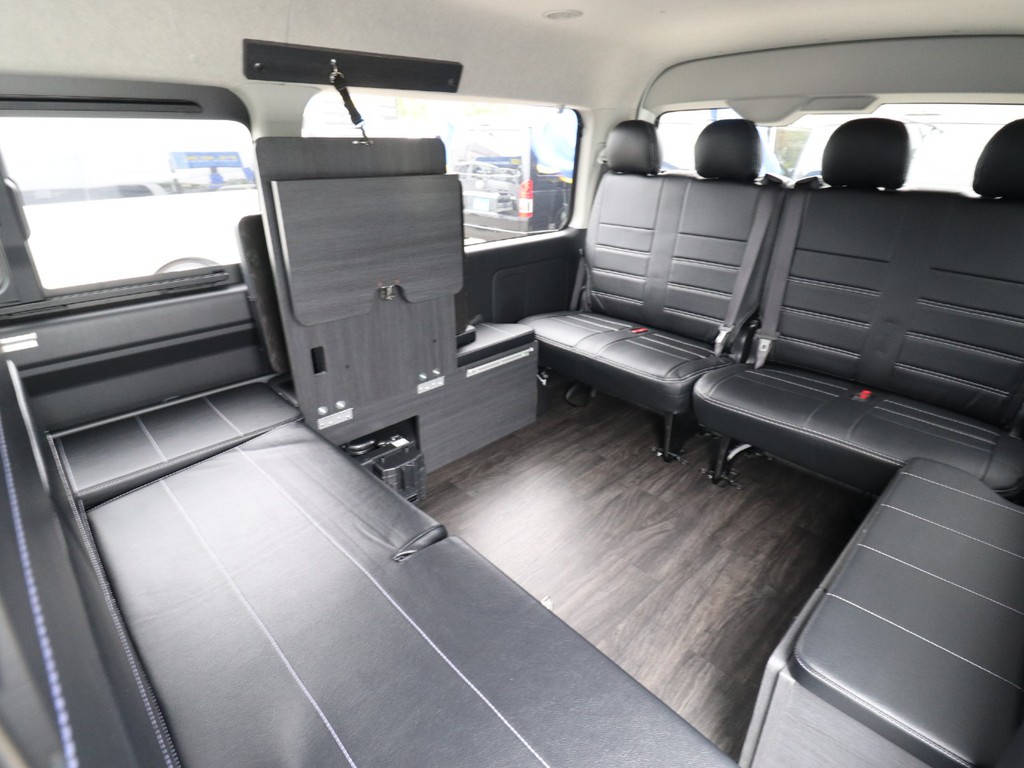 車中泊は勿論、様々なレイアウトが可能です！