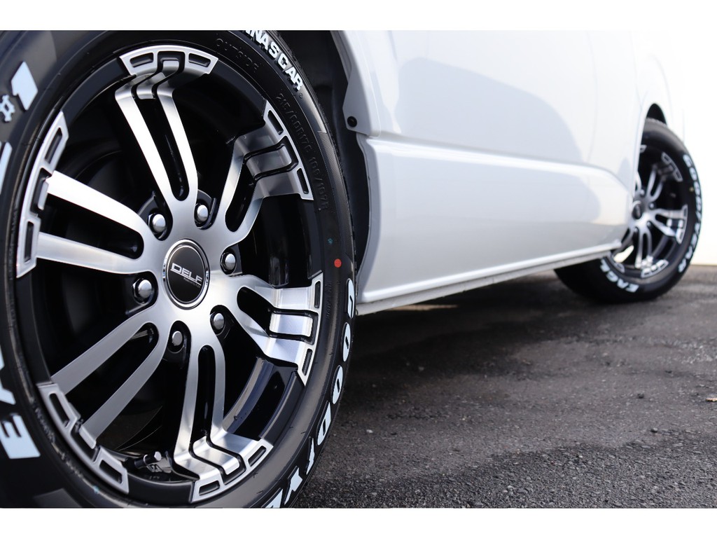 玄武1.5インチローダウンブロック　玄武ストロークストッパーでローダウン済み