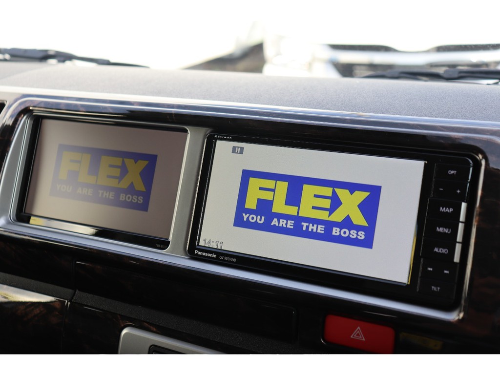 フルセグSDナビは走行中の視聴やBluetooth接続など便利な機能盛りだくさん♪