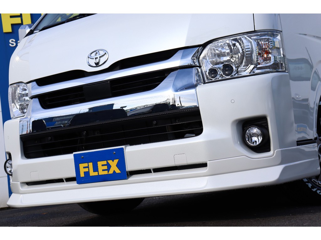 フロントはDelfinoLineオリジナルスポイラーを採用♪