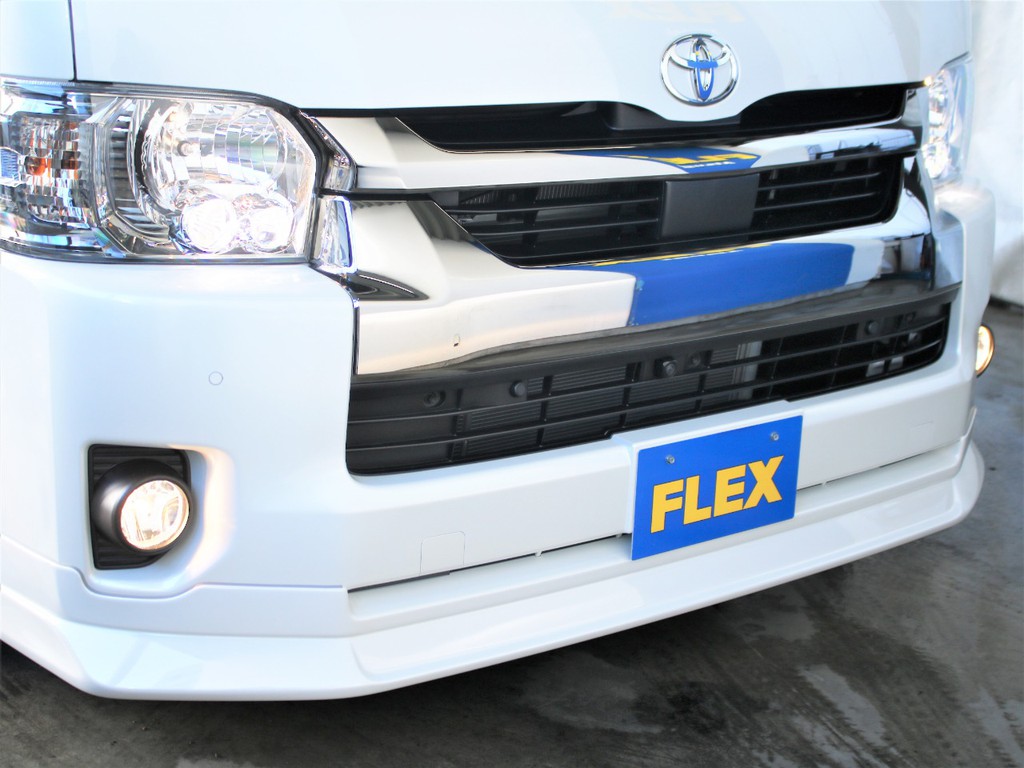 FLEXオリジナルのフロントリップスポイラーを装備しております！